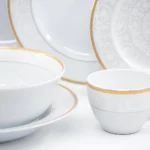 Cele 6 piese incluse în setul Henrik: farfurii mari, mici, adânci, desert, bol și ceașcă